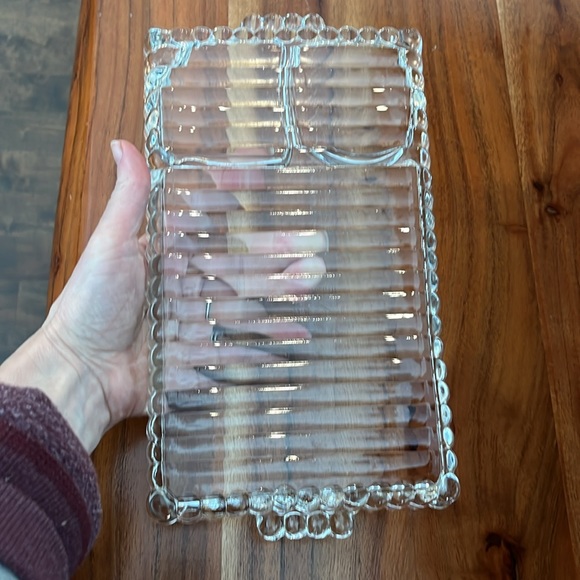 Vintage Hazel Atlas Glass Snacking Tray with built in Ashtray - Picture 4 of 7